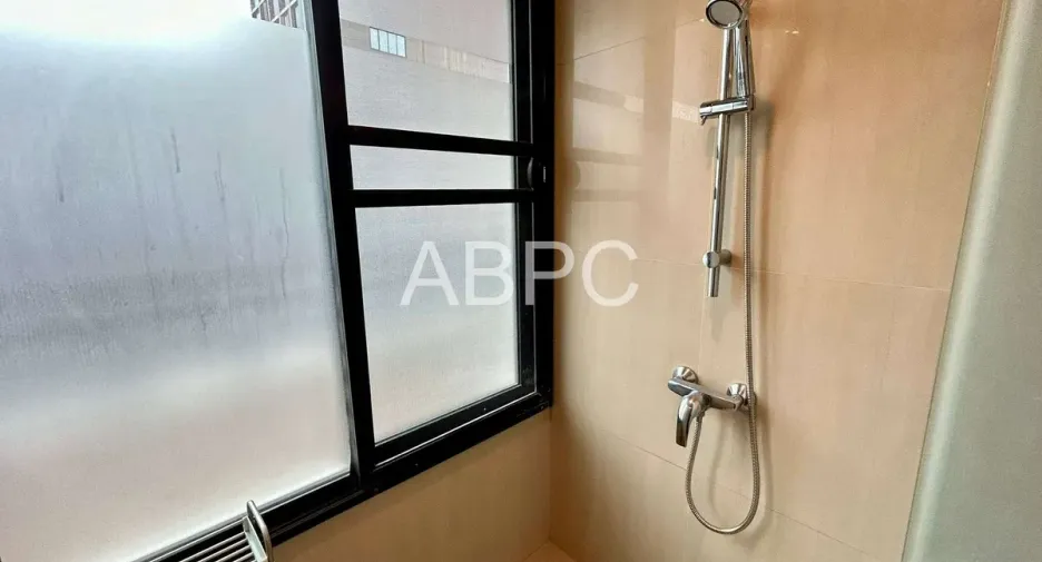 À louer 2 chambres condo à Bang Lamung, Chonburi