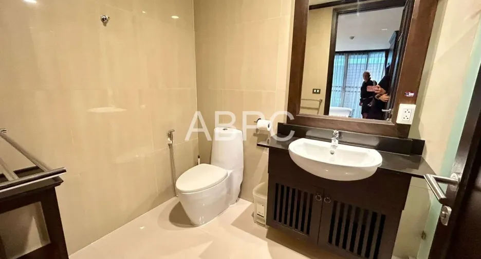 À louer 2 chambres condo à Bang Lamung, Chonburi