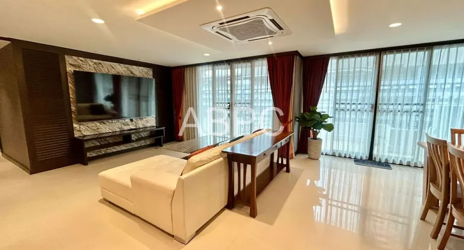 À louer 2 chambres condo à Bang Lamung, Chonburi