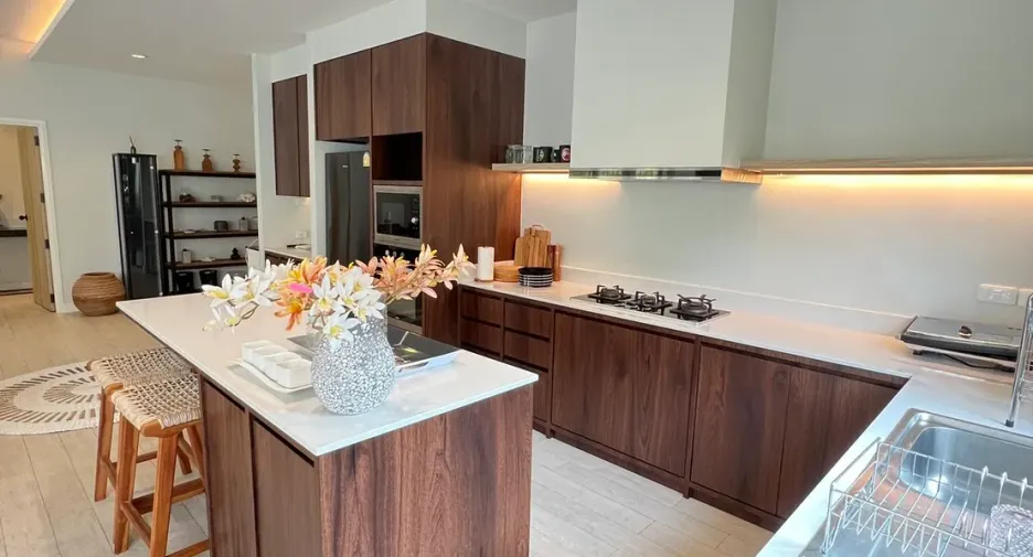 For rent and for sale 3 bedrooms villa in Bang Lamung, Chonburi