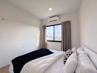 For rent 3 bedrooms townhouse in Lat Krabang, Bangkok