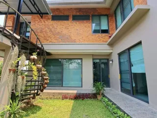 Haus zur Miete mit 4 Zimmer in Hang Dong, Chiang Mai