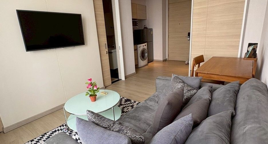 Condo en alquiler de 1 habitaciones en Khlong Toei, Bangkok