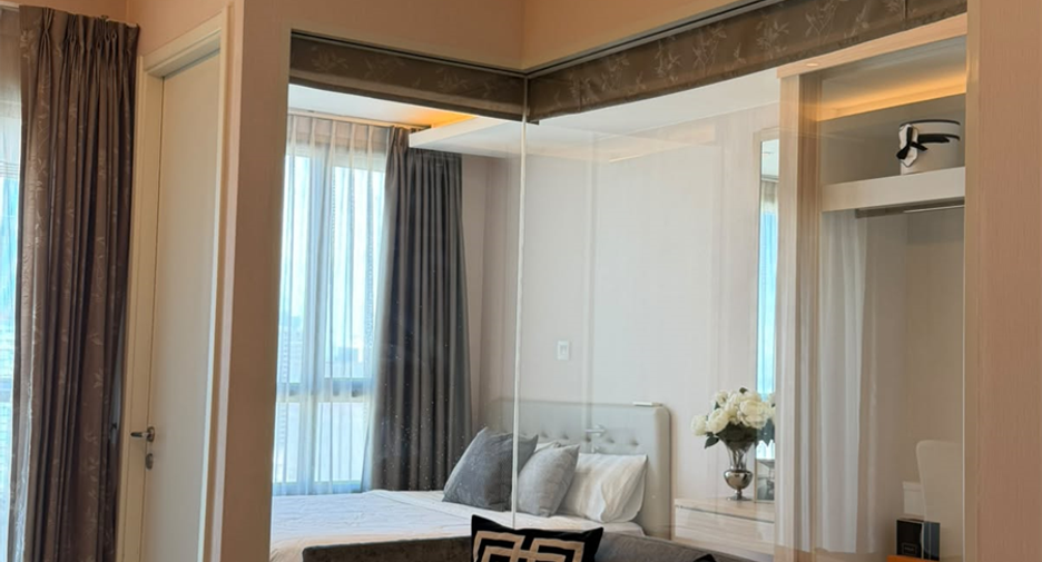 For sale 1 bed condo in Watthana, Bangkok