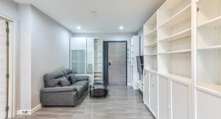 For sale 1 bed condo in Sathon, Bangkok
