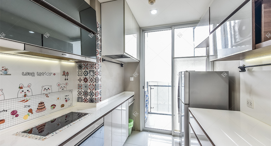 For sale 1 bed condo in Sathon, Bangkok