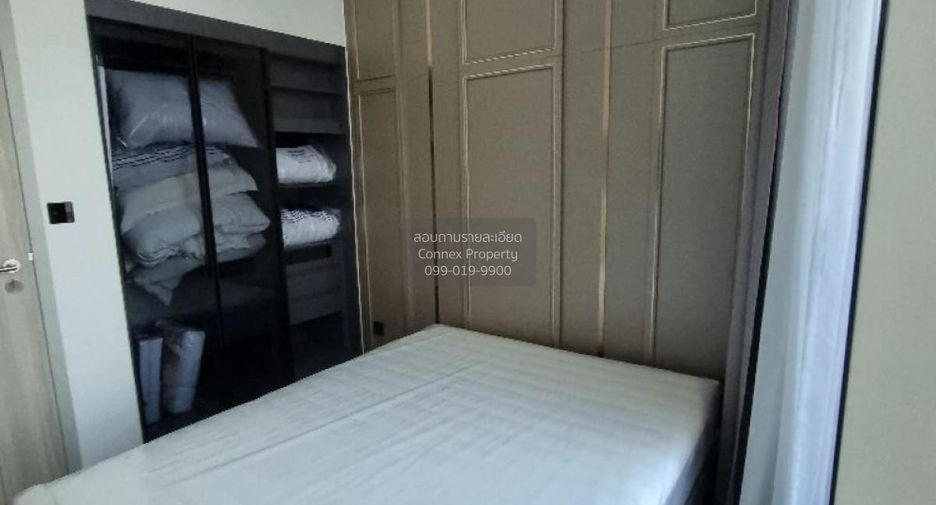For rent 2 bedrooms condo in Bang Rak, Bangkok
