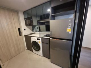 For rent 2 bedrooms condo in Bang Rak, Bangkok