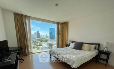For sale 2 bedrooms condo in Khlong Toei, Bangkok