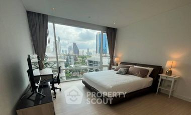 For sale 2 bedrooms condo in Khlong Toei, Bangkok