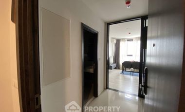 For rent 1 bed condo in Huai Khwang, Bangkok