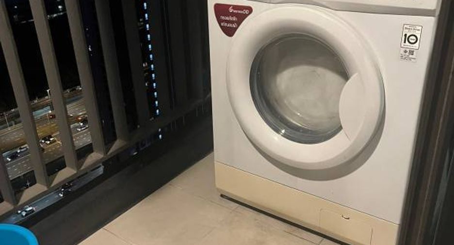 For rent 1 Beds condo in Huai Khwang, Bangkok