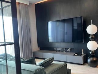 À louer 2 chambres condo à Thon Buri, Bangkok