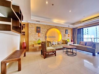 Condo en venta de 3 habitaciones en Bang Lamung, Chonburi