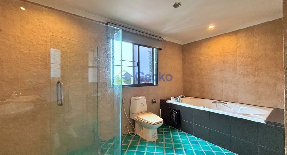 Condo en venta de 3 habitaciones en Bang Lamung, Chonburi