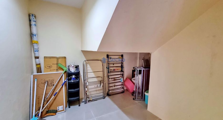 Condo en venta de 3 habitaciones en Bang Lamung, Chonburi