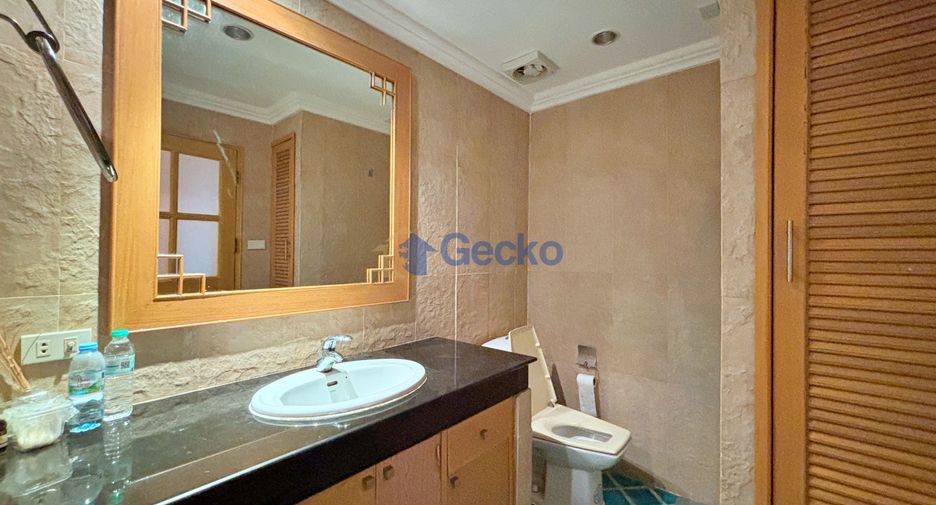 Condo en venta de 3 habitaciones en Bang Lamung, Chonburi