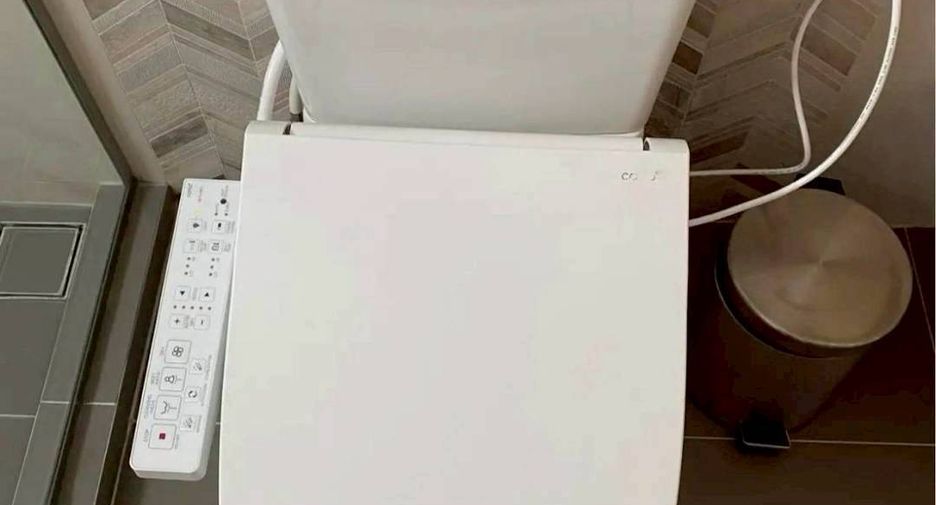 Wohnung zur Miete mit 2 Zimmer in Khlong Toei, Bangkok