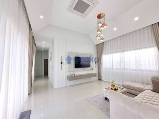 出租 3 卧室 独立屋 在 Bang Lamung, Chon Buri