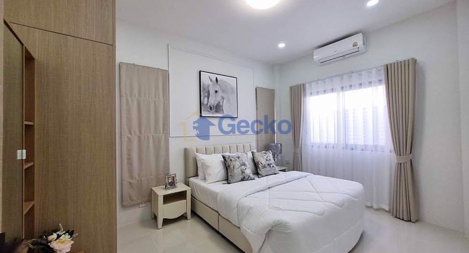 Haus zur Miete mit 3 Zimmer in Bang Lamung, Chonburi