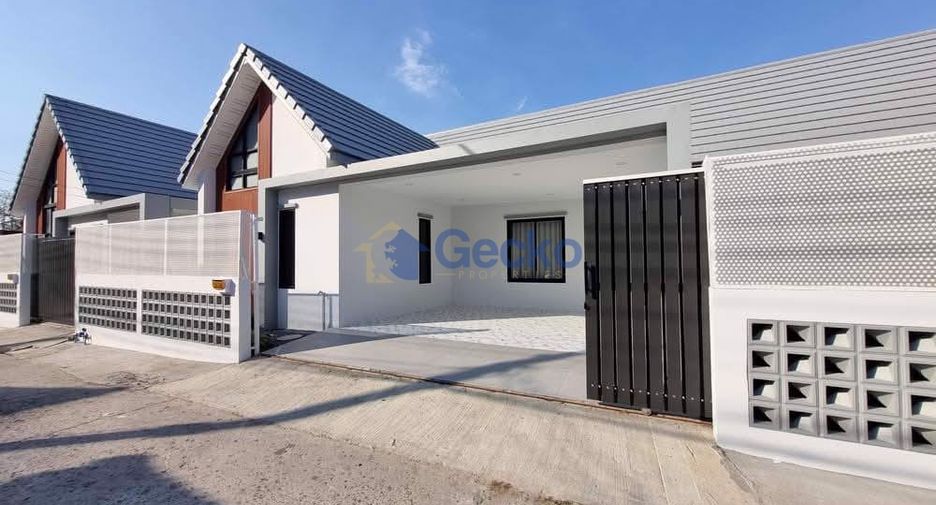 Haus zur Miete mit 3 Zimmer in Bang Lamung, Chonburi