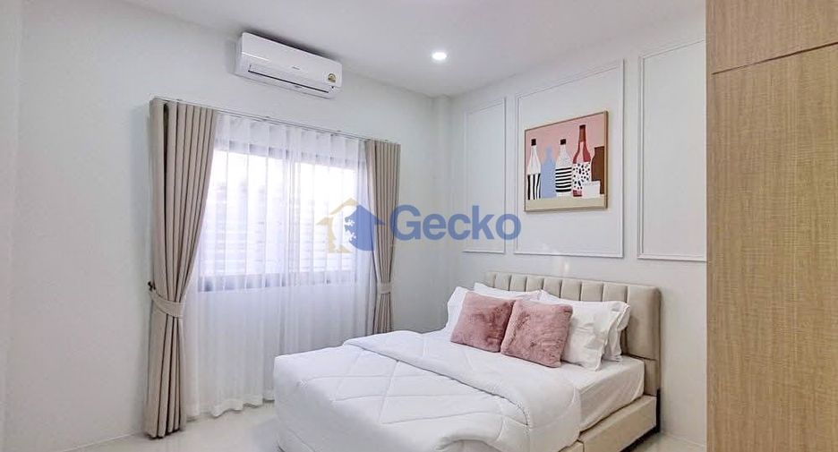 Haus zur Miete mit 3 Zimmer in Bang Lamung, Chonburi