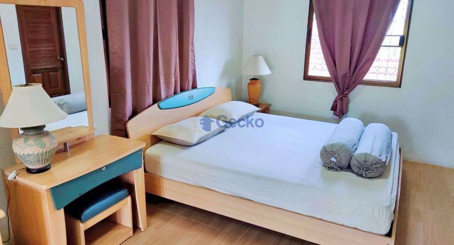 À louer 3 chambres maison à Bang Lamung, Chonburi