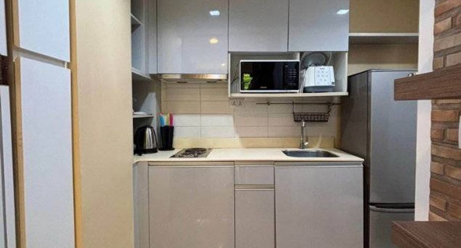 À louer 1 chambre condo à Phra Khanong, Bangkok