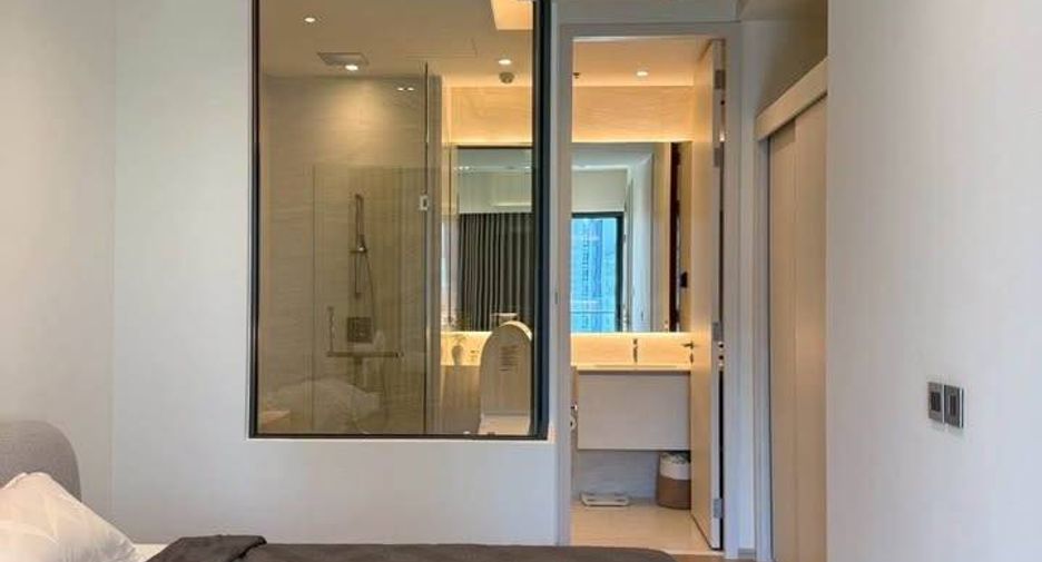 For rent 1 bed condo in Khlong Toei, Bangkok