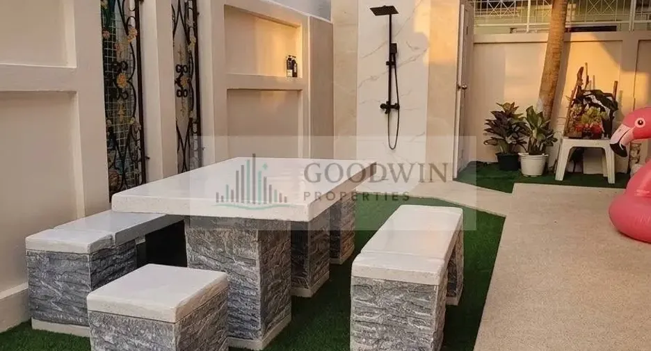 For rent and for sale 3 bedrooms house in Bang Lamung, Chonburi
