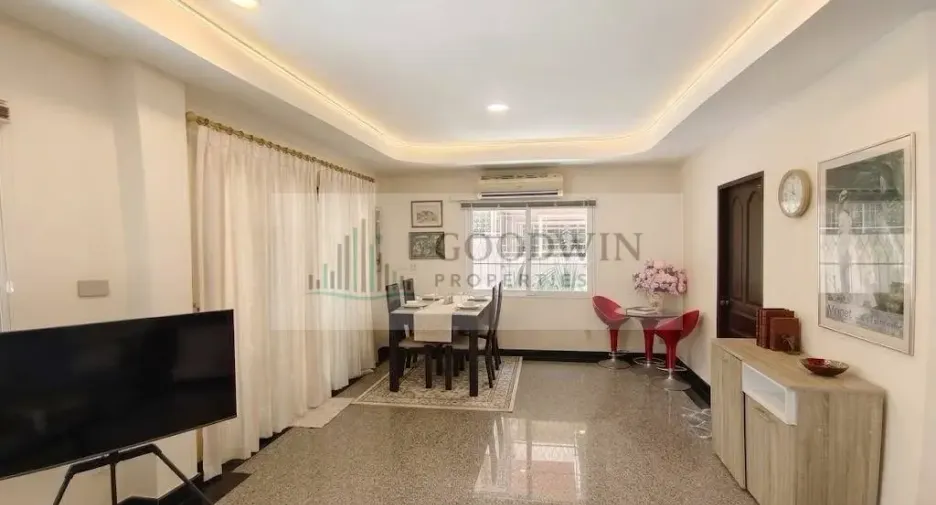 For rent and for sale 3 bedrooms house in Bang Lamung, Chonburi