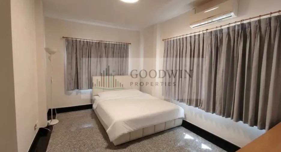 For rent and for sale 3 bedrooms house in Bang Lamung, Chonburi