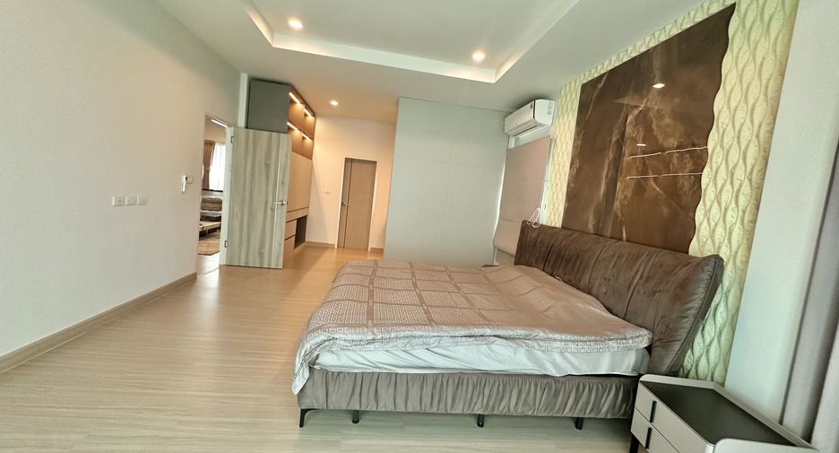 出售 4 卧室 独立屋 在 Phuket Town, 普吉