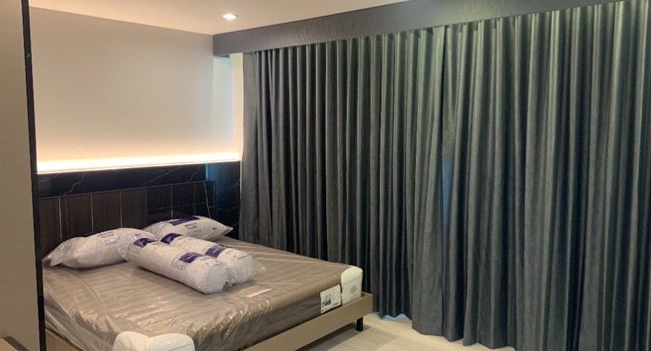 Casa en alquiler de 5 habitaciones en Lat Phrao, Bangkok