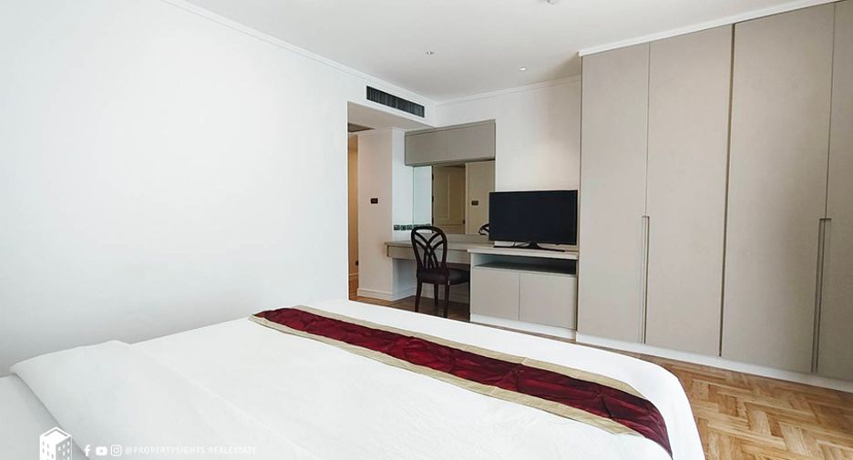 À louer 3 chambres condo à Khlong Toei, Bangkok