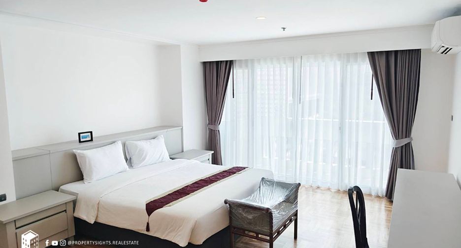 À louer 3 chambres condo à Khlong Toei, Bangkok
