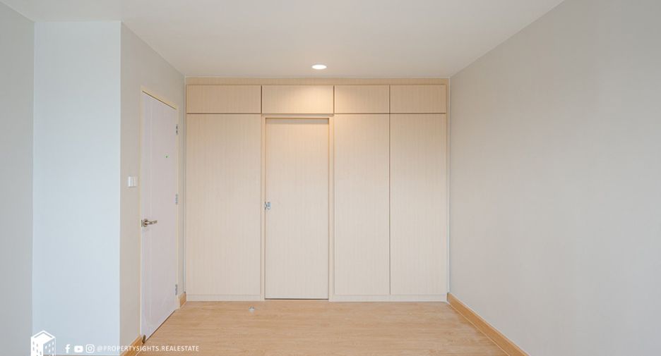 For sale 2 bedrooms condo 