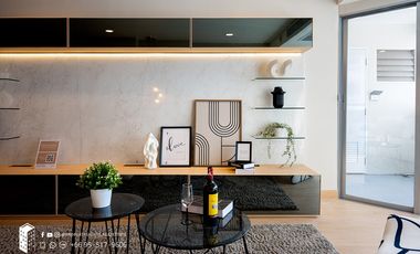 For sale 2 bedrooms condo in Khlong Toei, Bangkok