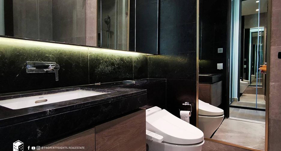 For rent 2 bedrooms condo 