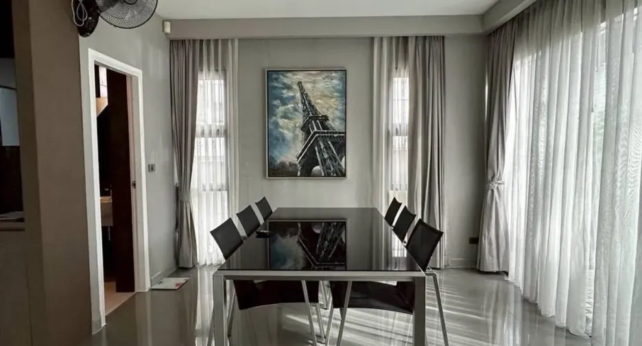 Haus zum Kauf und zur Miete mit 5 Zimmer in Prawet, Bangkok