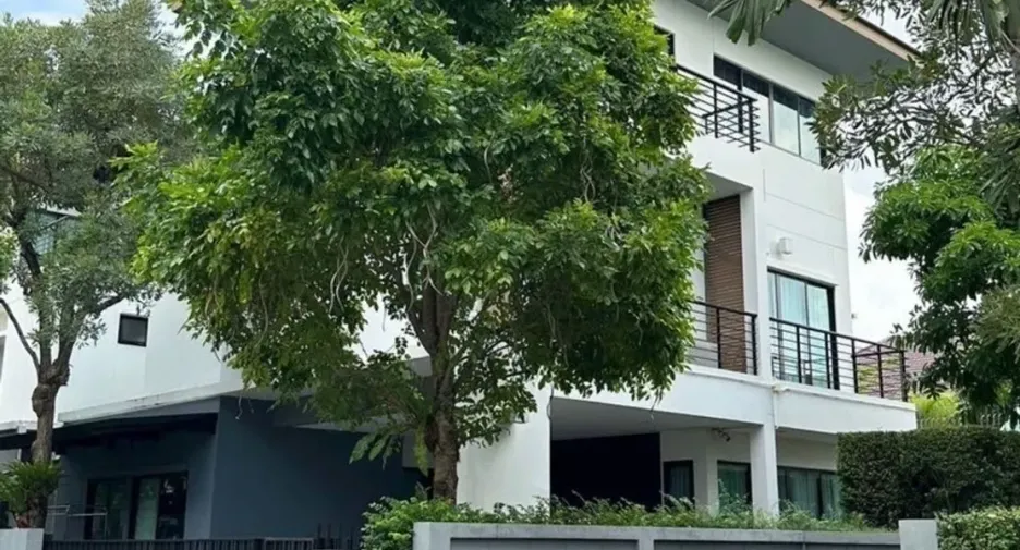 Haus zum Kauf und zur Miete mit 5 Zimmer in Prawet, Bangkok