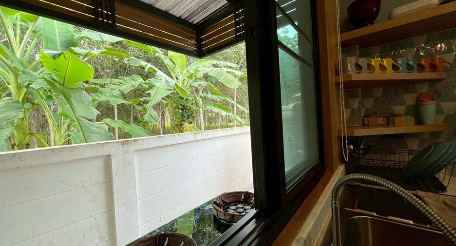 For rent 2 bedrooms villa in Mueang Krabi, Krabi