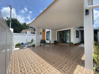 For rent 3 bedrooms house in Mueang Krabi, Krabi