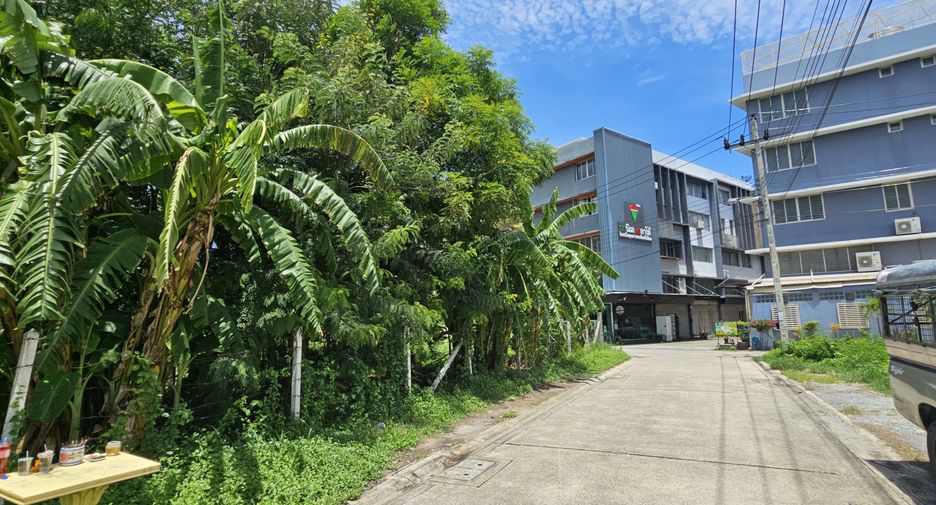 For sale land in Mueang Samut Prakan, Samut Prakan
