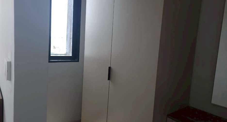 À vendre et à louer 3 chambres maison à Bang Khun Thian, Bangkok