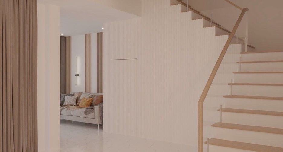 Casa en venta y en alquiler de 4 habitaciones en Phra Khanong, Bangkok