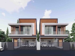 Casa en venta y en alquiler de 4 habitaciones en Phra Khanong, Bangkok