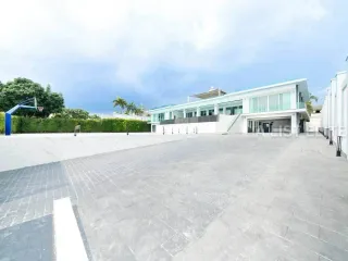 For Rent 10 Bedroom House In Bang Lamung, Chonburi