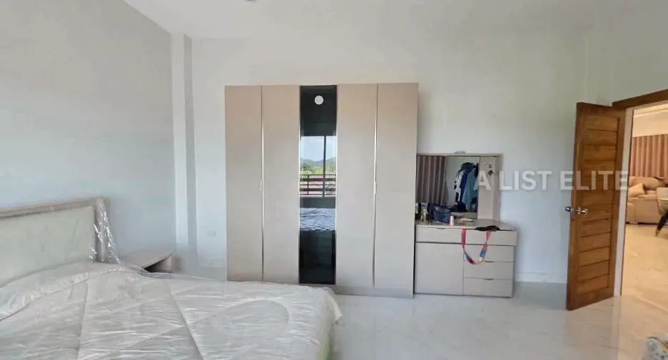 Продажа 3 спальни дом в Банг Сарай, Паттайя