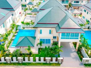 For Rent 5 Bedroom House In Bang Lamung, Chonburi